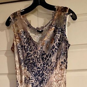 Gorgeous V-Neck Sleeveless Dress from Komarov.